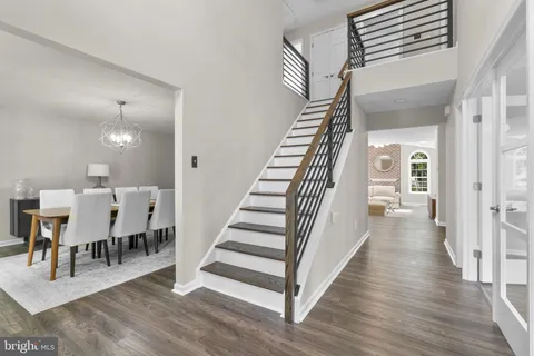 $950,000 | 10604 Glass Tumbler Path, Columbia, MD 21044