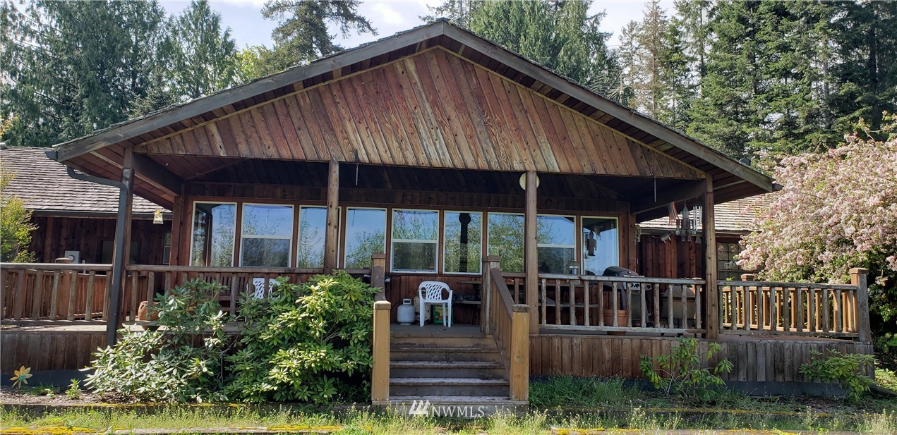 353 Gish Road Onalaska, WA 98570 - Photo 4 of 40 Gallery Image 4