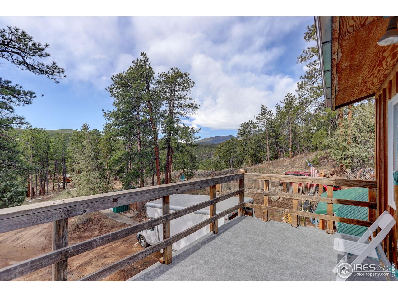 147 Cedar Drive Lyons, CO 80540 - Photo 25 of 37 Balcony deck.