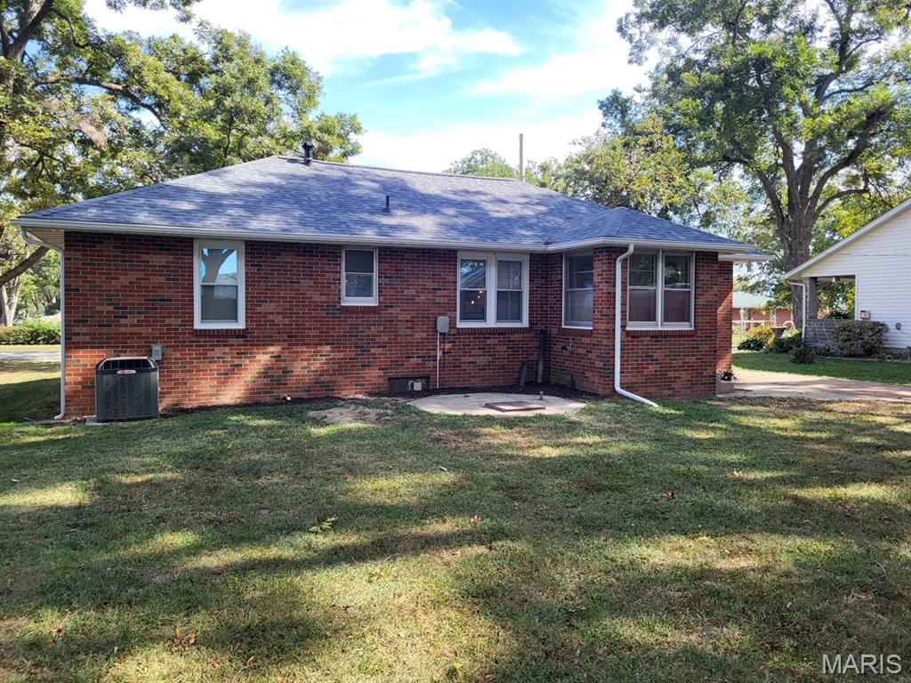 51 South Brockschmidt Road Venedy, IL 62214 - Photo 3 of 35