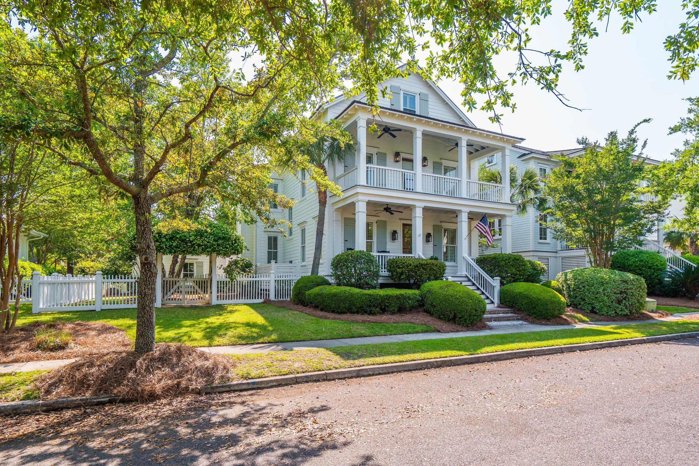 600 Galera Lane Mount Pleasant, SC 29464 - Photo 4 of 118 Front Exterior