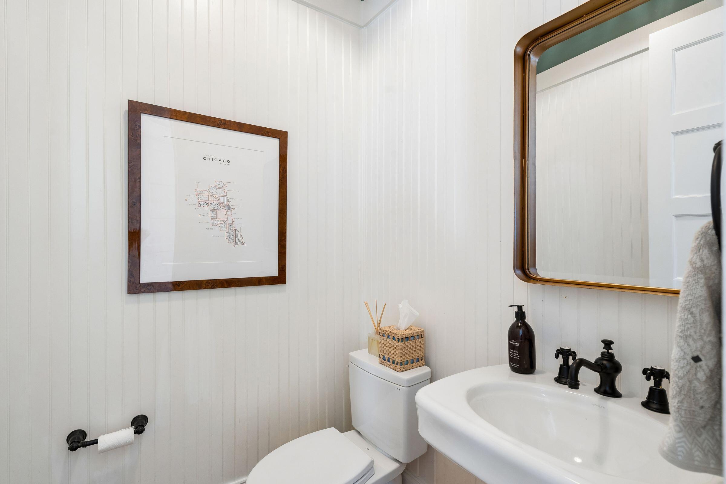 600 Galera Lane Mount Pleasant, SC 29464 - Photo 43 of 118 Powder room