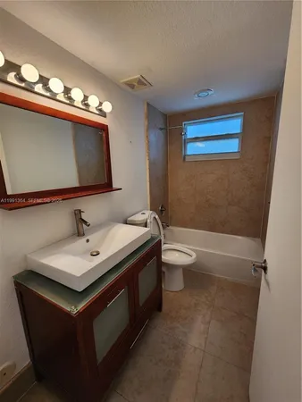 $2,650 | 1080 99th Street, Unit 321, Bay Harbor Islands, FL 33154