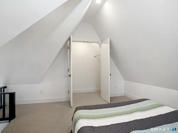 $2,300 | 212 New Canaan Avenue, Unit COTTAGE, Norwalk, CT 06850