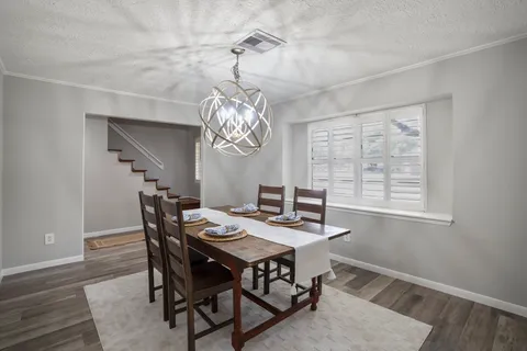 $284,999 | 5918 Par 4 Drive, Houston, TX 77088