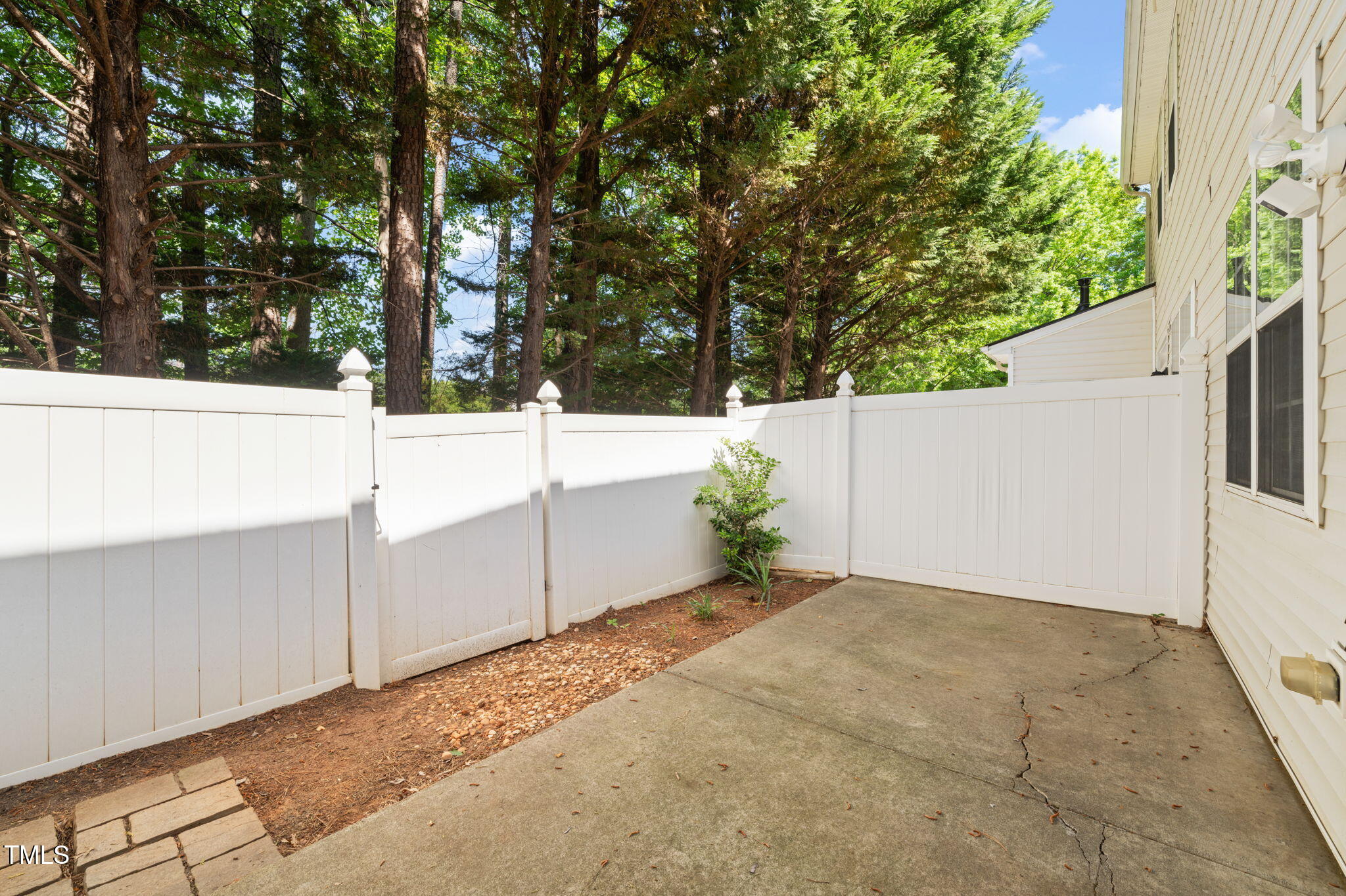 8253 Martello Lane Raleigh, NC 27613 - Photo 28 of 30 31-web-or-mls-untitled-31