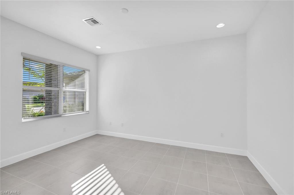 11809 Drake Lane Naples, FL 34120 - Photo 12 of 28 Gallery Image 12