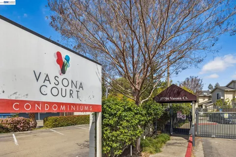 $415,000 | 27796 Vasona Court, Unit 2, Hayward, CA 94544
