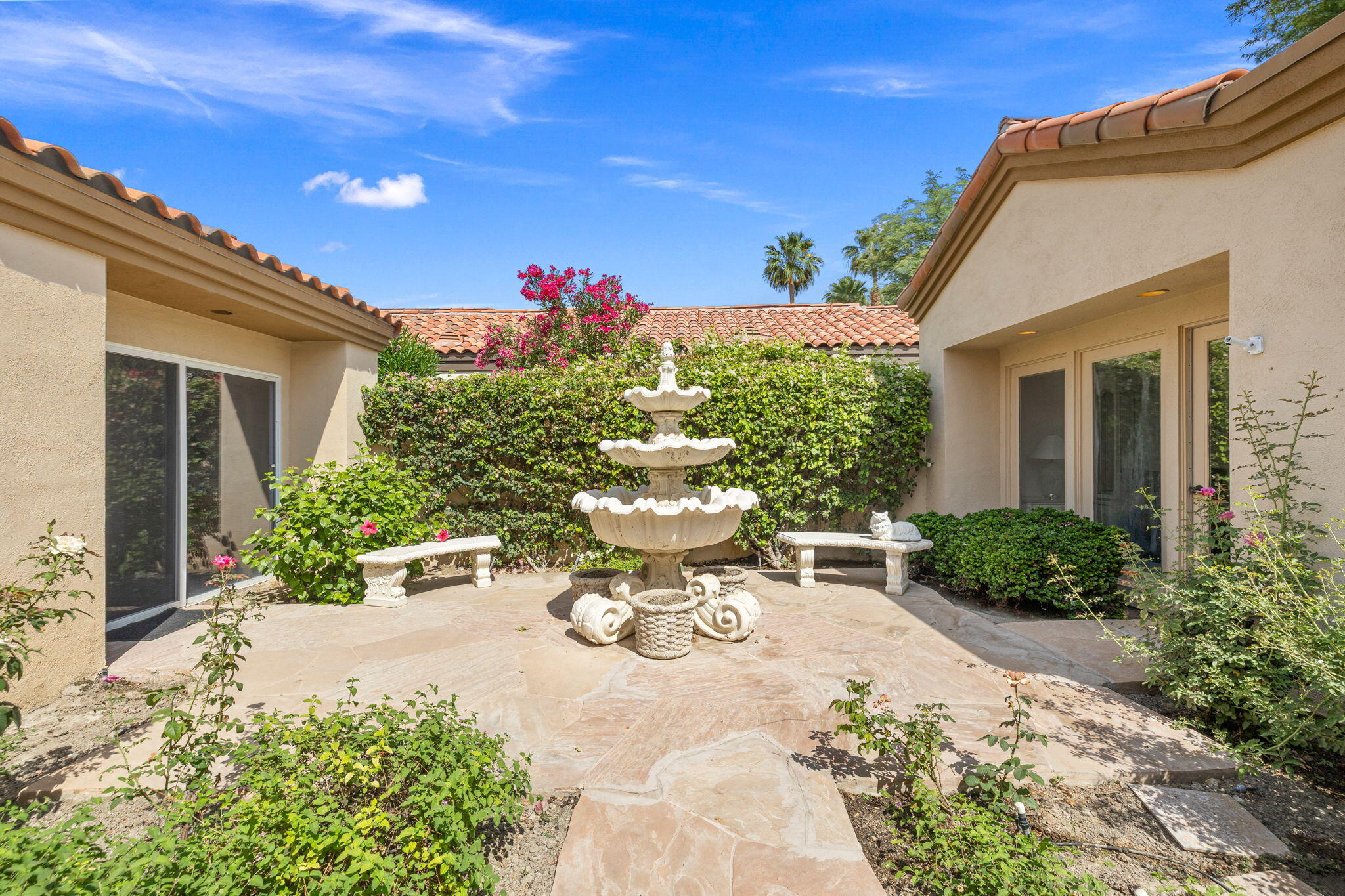 57301 Merion La Quinta, CA 92253 - Photo 5 of 52 21-web-or-mls-8M4A3746