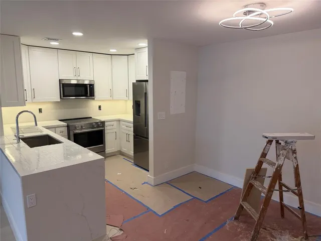 $479,000 | 6347 Bay Club Drive, Unit 3, Fort Lauderdale, FL 33308