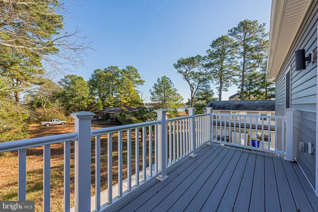 $699,990 | 37727 Lagoon Lane, Ocean View, DE 19970