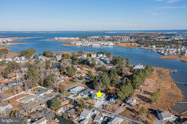 $699,990 | 37727 Lagoon Lane, Ocean View, DE 19970