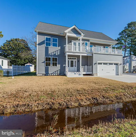 $699,990 | 37727 Lagoon Lane, Ocean View, DE 19970