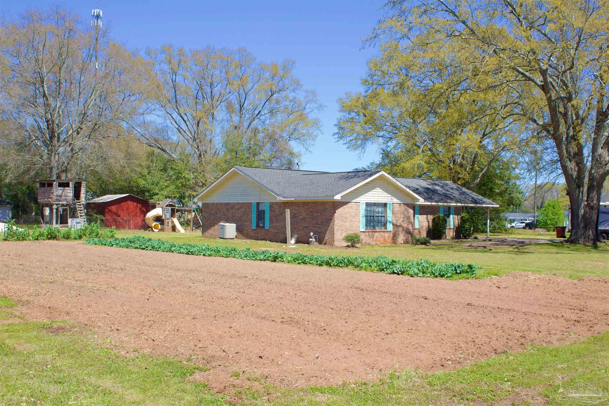 4050 Harrison Avenue Jay, FL 32565 - Photo 2 of 24