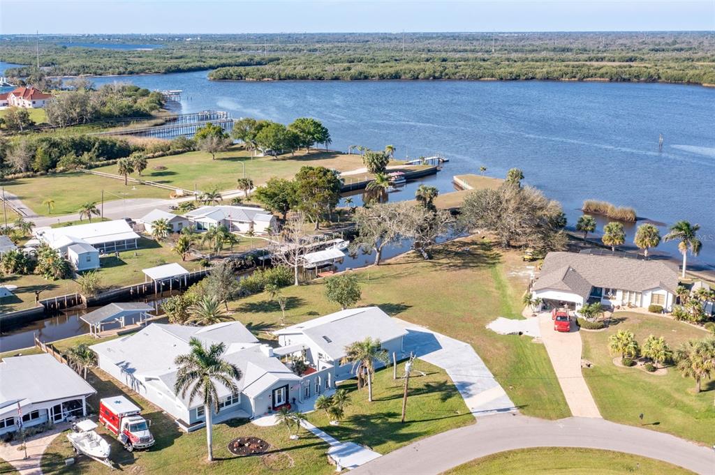 541 Ridgecrest Drive Punta Gorda, FL 33982 - Photo 2 of 57