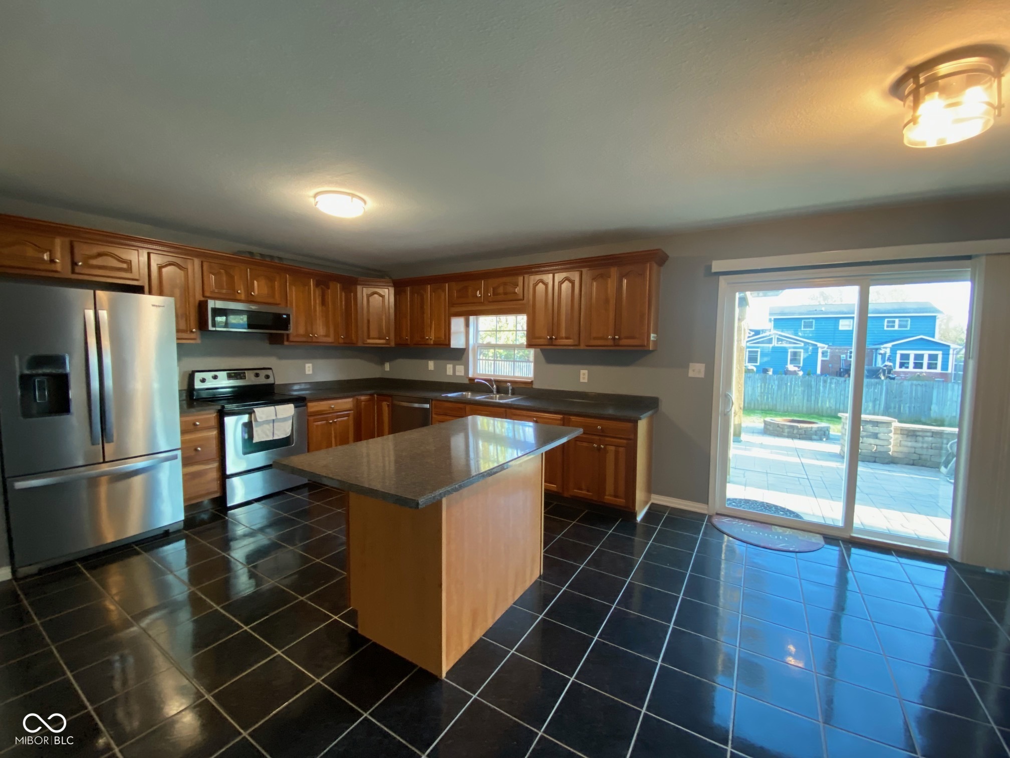 6625 Wolverine Way Indianapolis, IN 46237 - Photo 14 of 28
