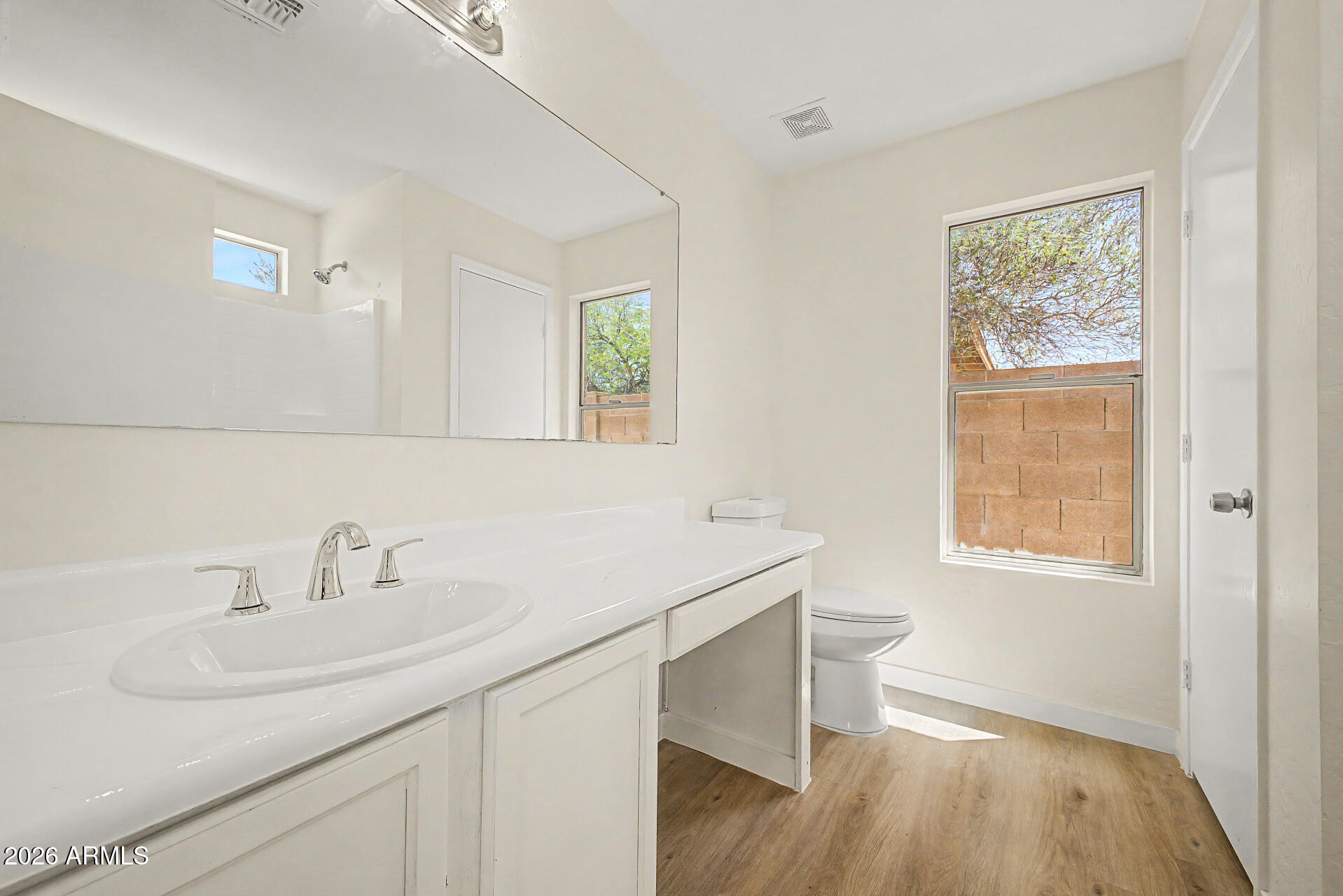 3149 West Maldonado Road Phoenix, AZ 85041 - Photo 13 of 27 14 - Maldonado