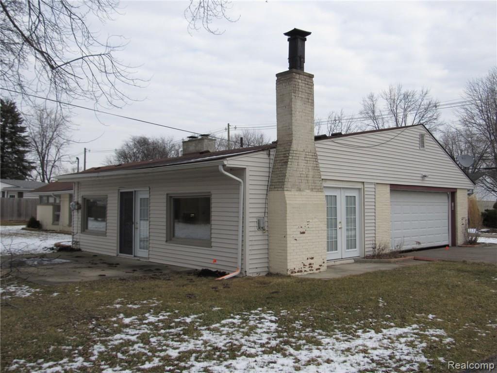 28201 Bell Road Southfield, MI 48034 - Photo 6 of 38 28201 BELL SOUTHFIELD (33).JPG
