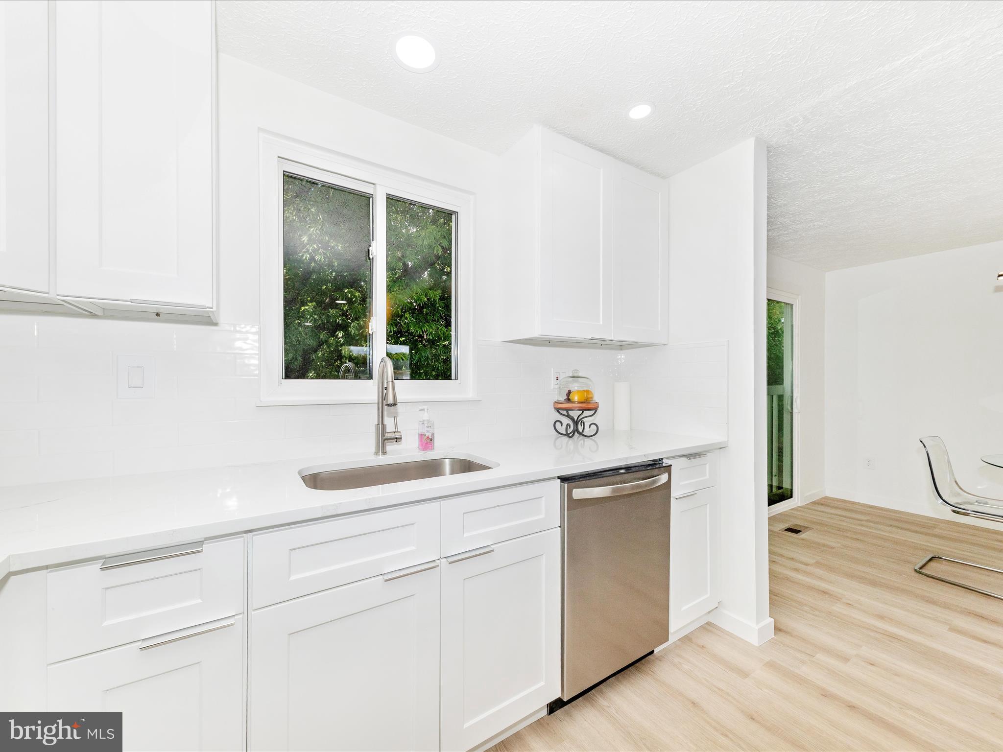 543 Logan Street Frederick, MD 21701 - Photo 11 of 47 IMG_4603