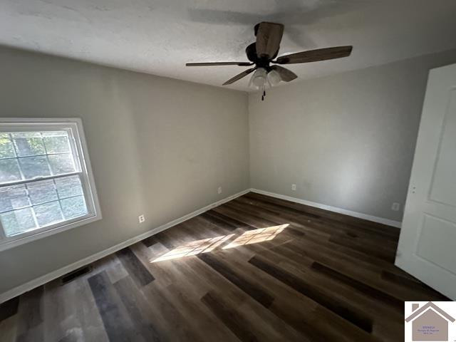 320 Jeff Davis Road Mayfield, KY 42066 - Photo 11 of 30 Photo 11