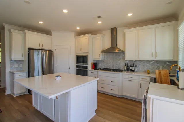 $4,230 | 406 Katies Scenic Court, Wando, SC 29492