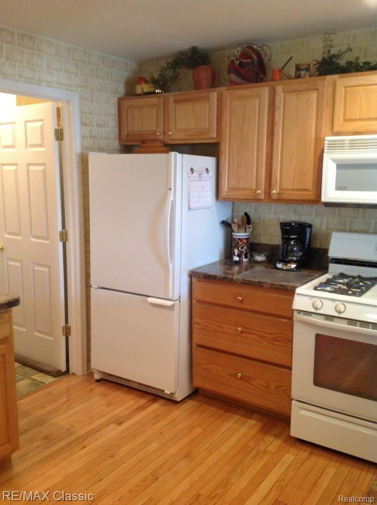 320 Cherry Grove Road, Unit 52 Canton, MI 48188 - Photo 54 of 66 53.jpg