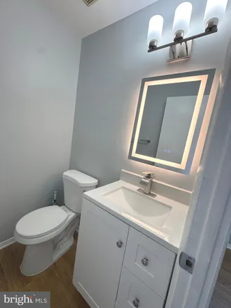 $2,495 | 17 Holland Hill Court, Catonsville, MD 21228