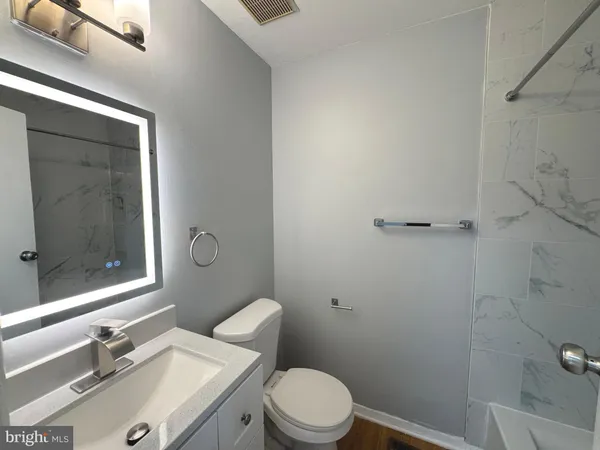 $2,495 | 17 Holland Hill Court, Catonsville, MD 21228