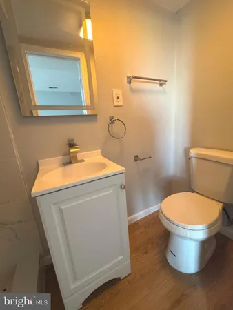 $2,495 | 17 Holland Hill Court, Catonsville, MD 21228