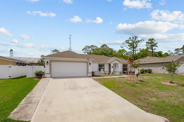 $364,900 | 45 Woodfield Drive, Palm Coast, FL 32164
