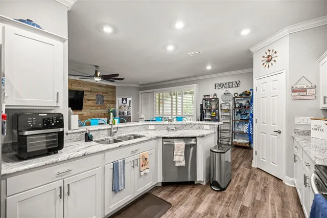 $414,000 | 11251 Southwest 54th Circle, Ocala, FL 34476