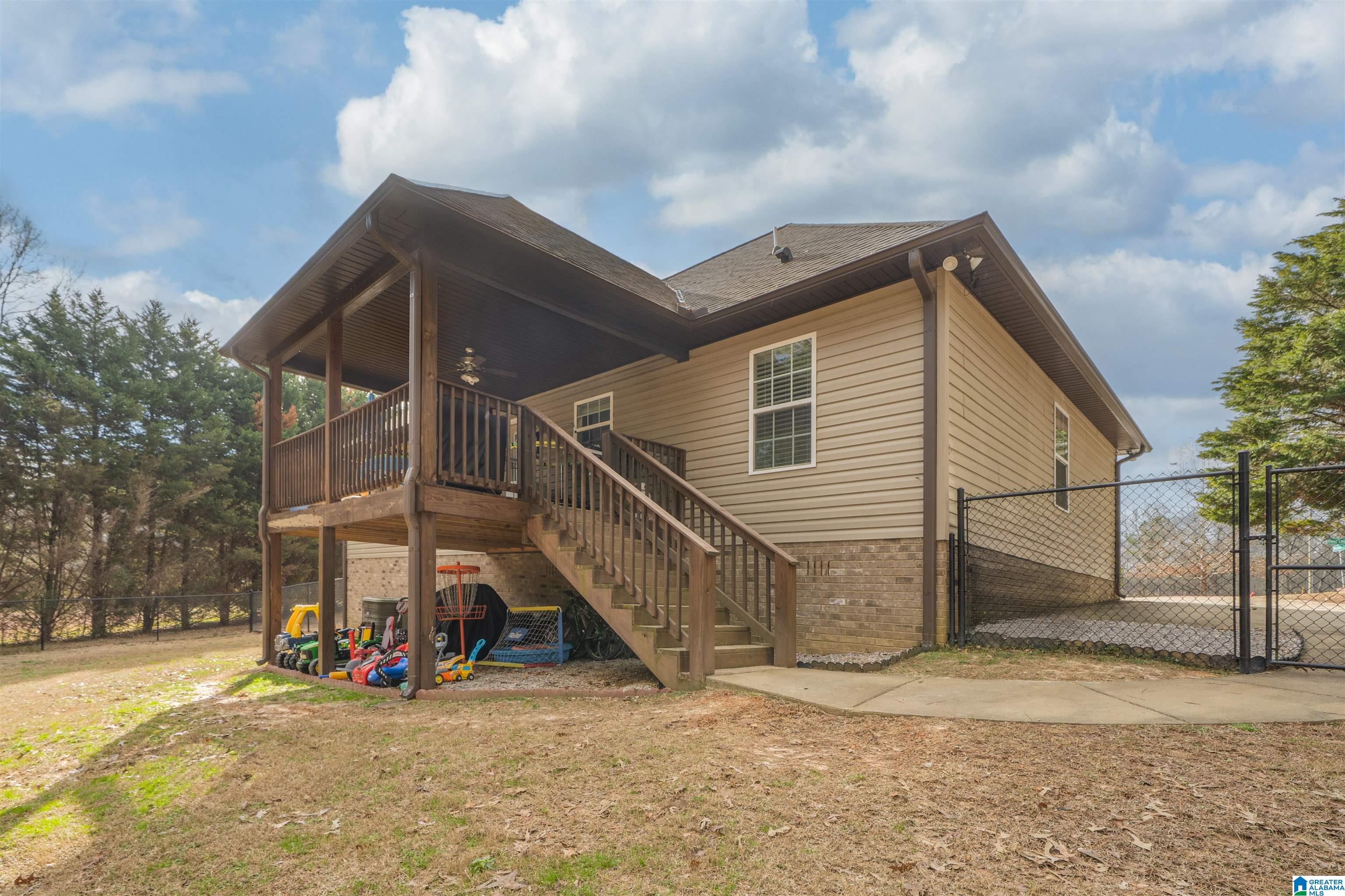 2045 Rising Fawn Drive Warrior, AL 35180 - Photo 7 of 33