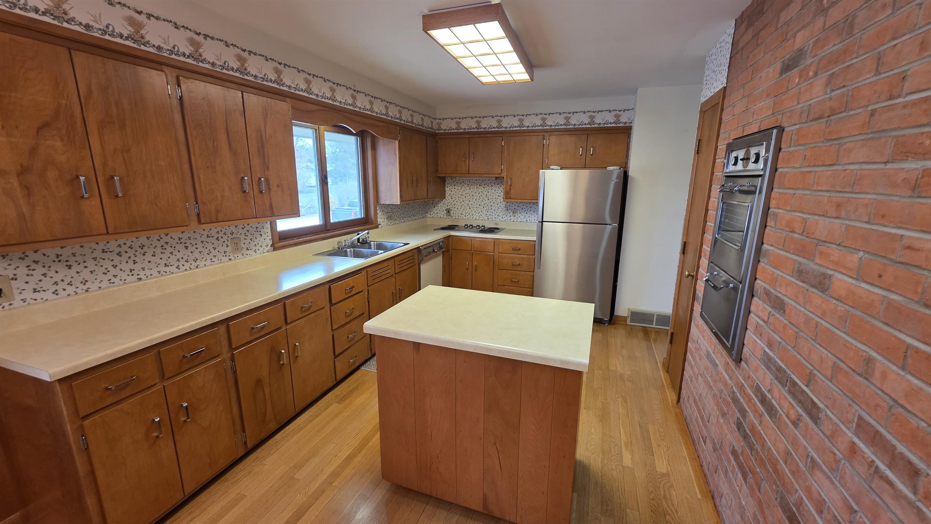 856 Pleasant Street Lancaster, WI 53813 - Photo 11 of 46