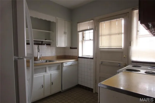 $1,000 | 6601 Alamo Avenue, Unit 2E, Clayton, MO 63105