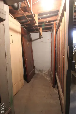 $1,000 | 6601 Alamo Avenue, Unit 2E, Clayton, MO 63105