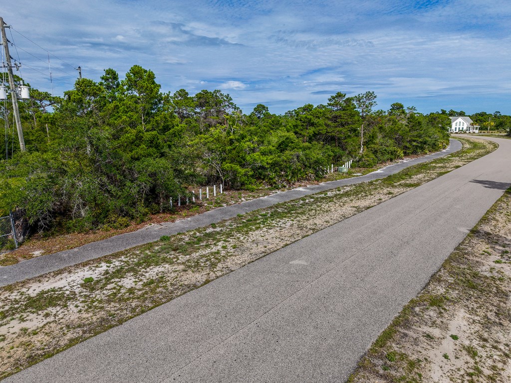 241 Ridgecrest Parkway Eastpoint, FL 32328 - Photo 7 of 8