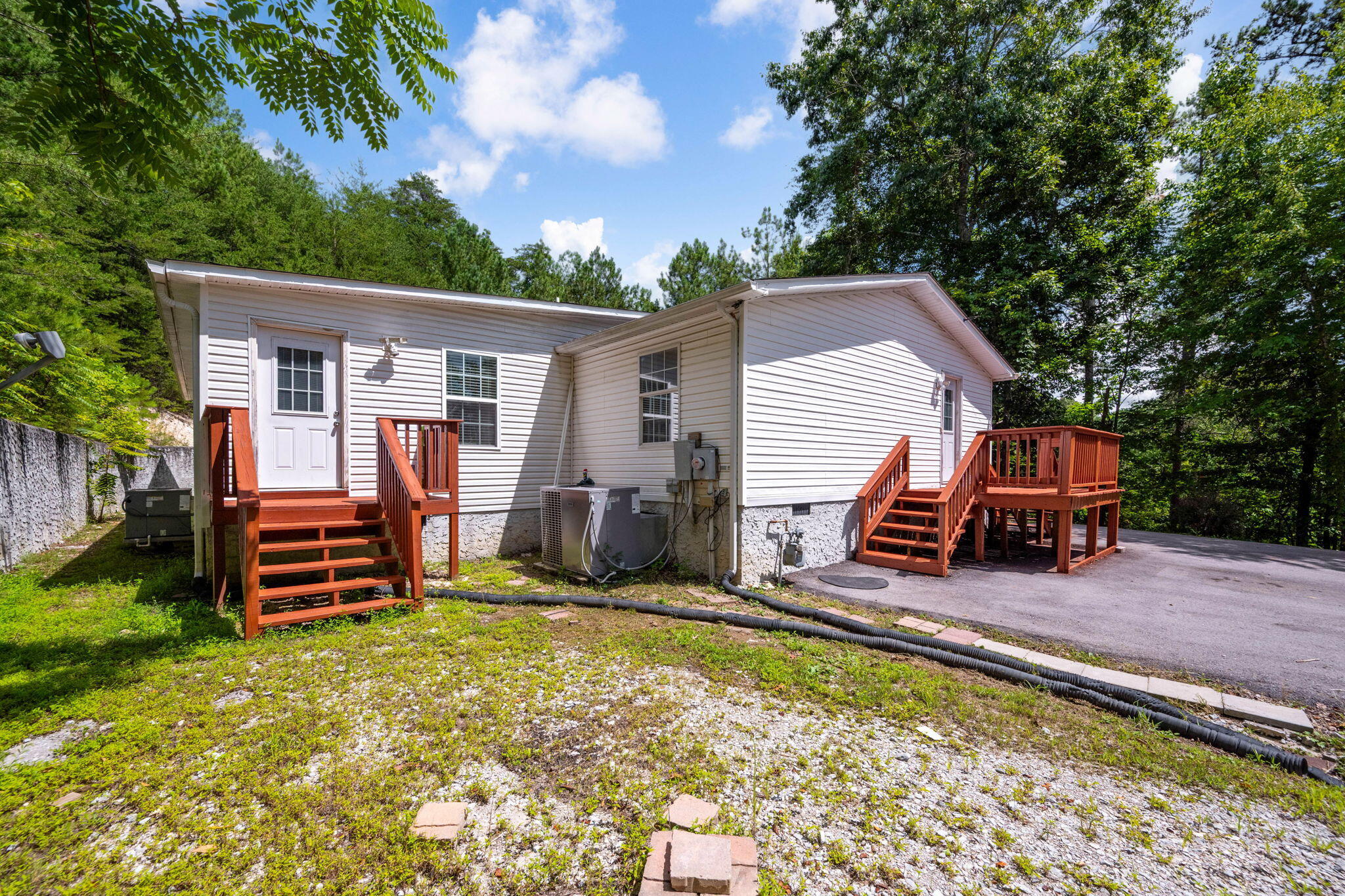 288 5 Points Road Dayton, TN 37321 - Photo 3 of 45 38-web-or-mls-DSC_9963