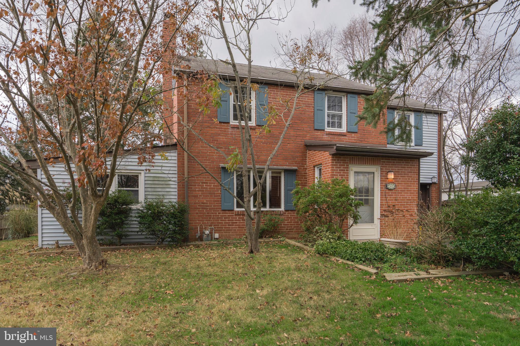 303 Willow Road Oreland, PA 19075 - Photo 2 of 27 Gallery Image 2