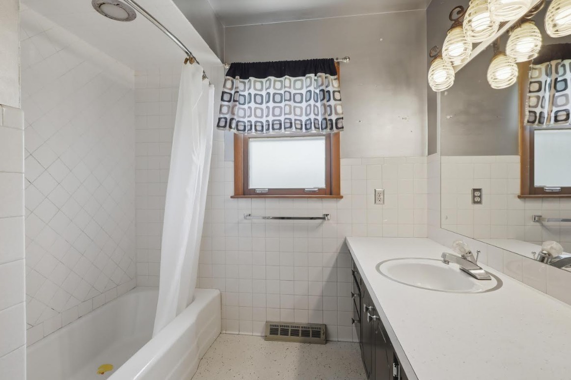 10121 Ridgewood Road Milan, IL 61264 - Photo 22 of 36