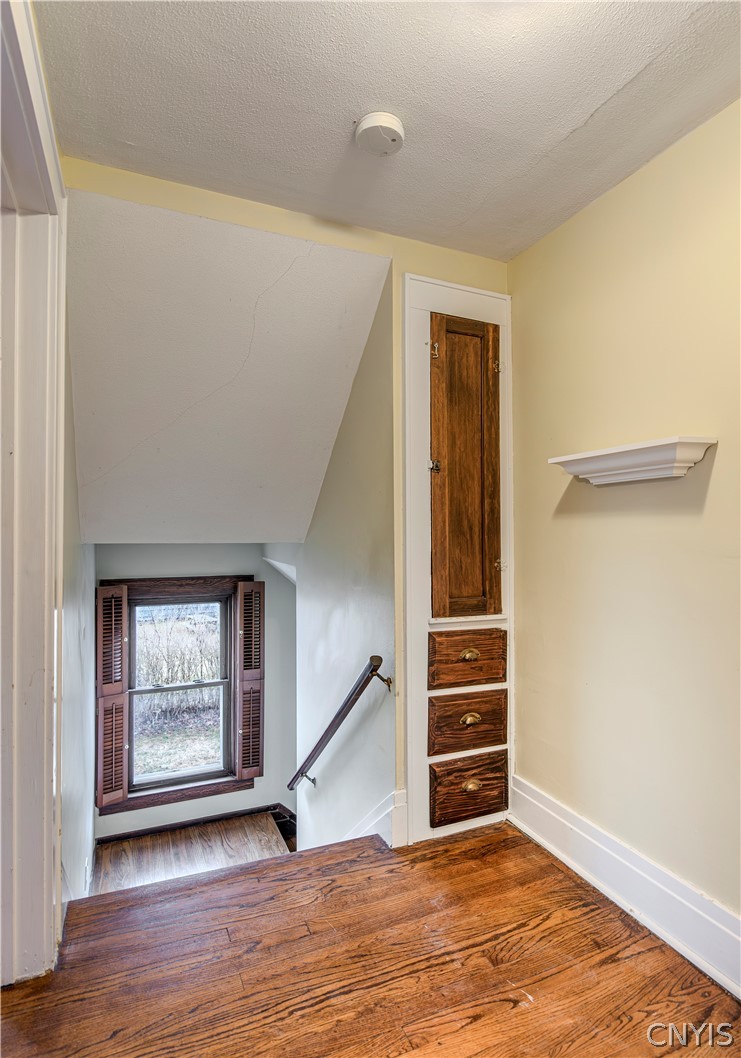 111 Charing Road DeWitt, NY 13214 - Photo 36 of 50