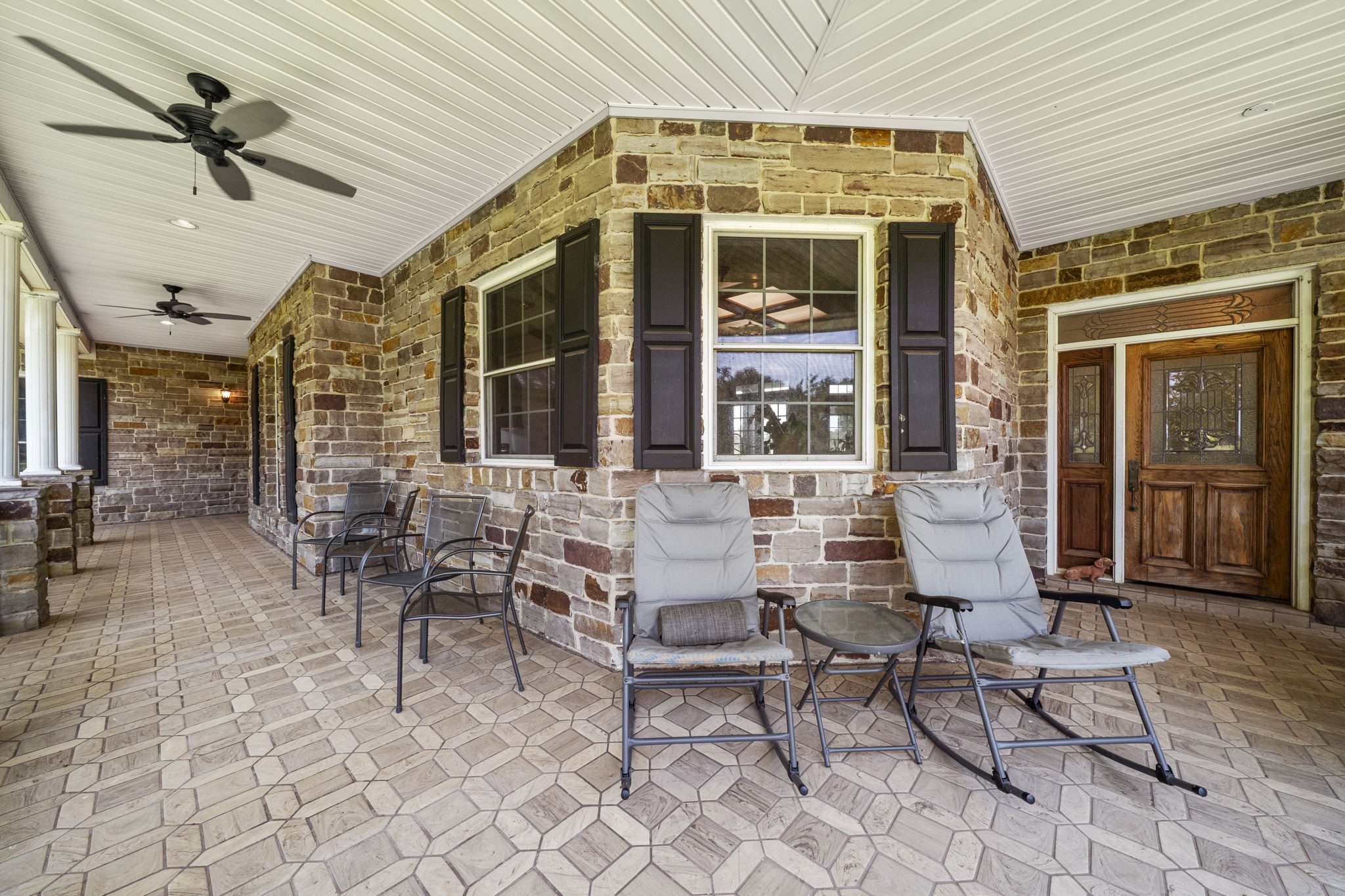 35111 Tompkins Road Hempstead, TX 77445 - Photo 33 of 50 a view of a patio with table and chairs
