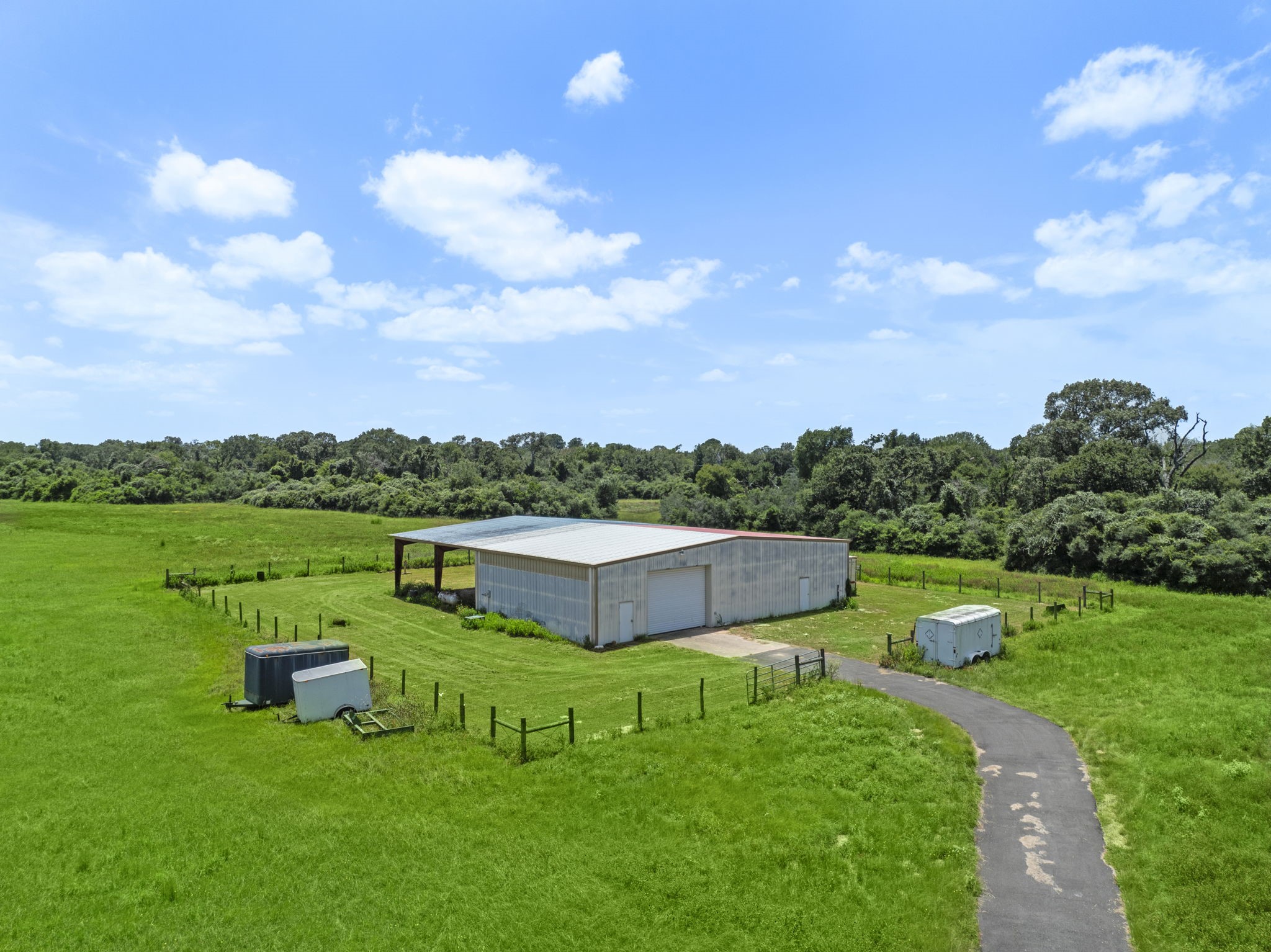 35111 Tompkins Road Hempstead, TX 77445 - Photo 37 of 50 a view of a garden with houses