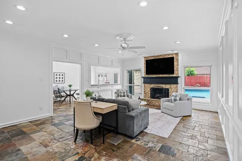 $499,999 | 9214 South Pass Lane, Houston, TX 77064