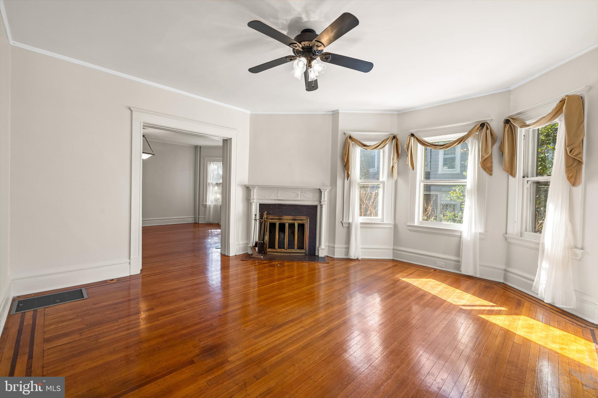 225 Hawthorn Road Baltimore, MD 21210 - Photo 16 of 84