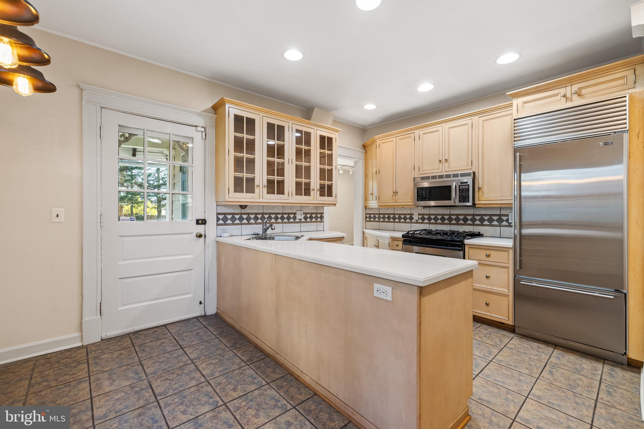 225 Hawthorn Road Baltimore, MD 21210 - Photo 26 of 84