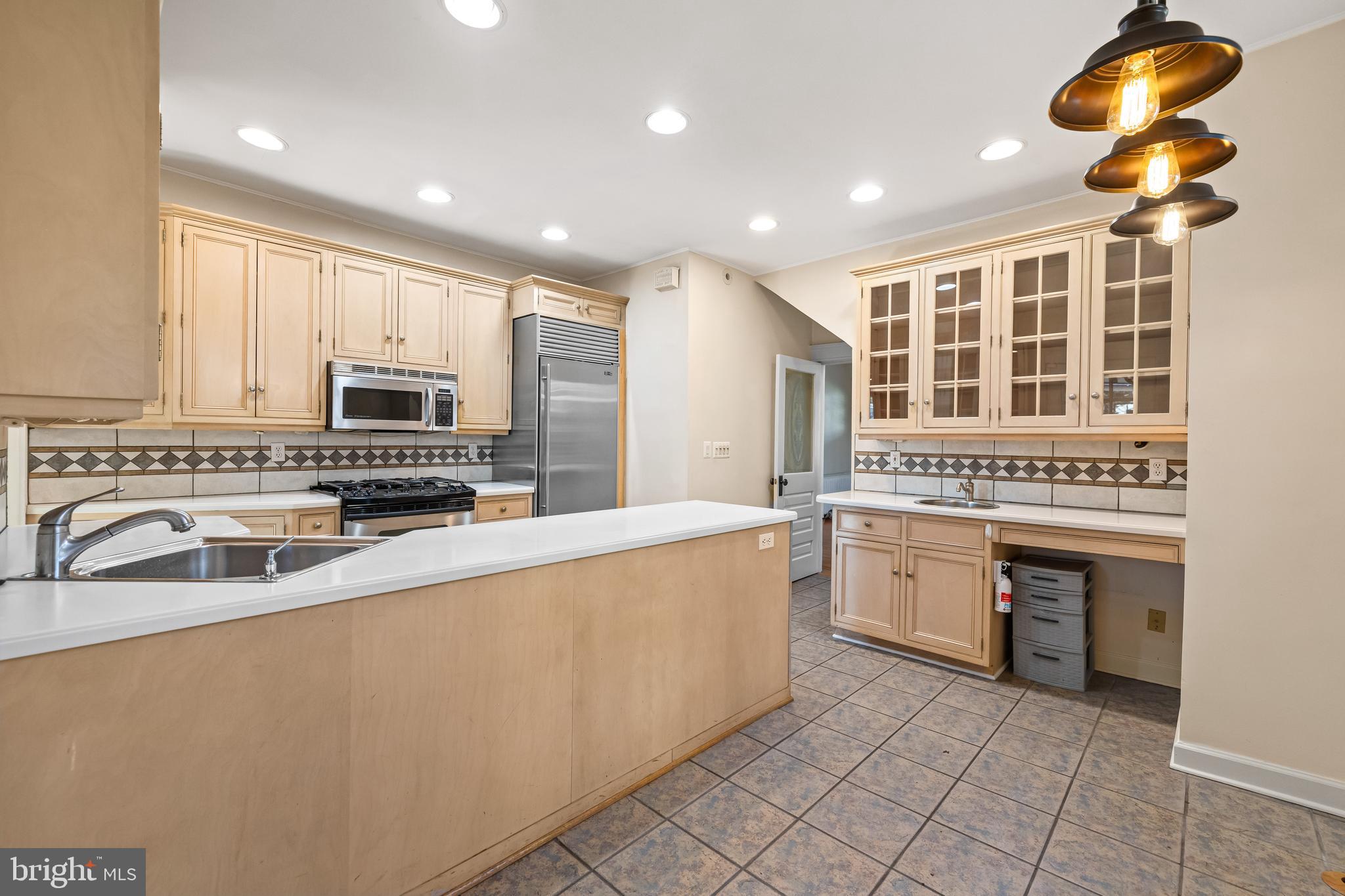 225 Hawthorn Road Baltimore, MD 21210 - Photo 28 of 84