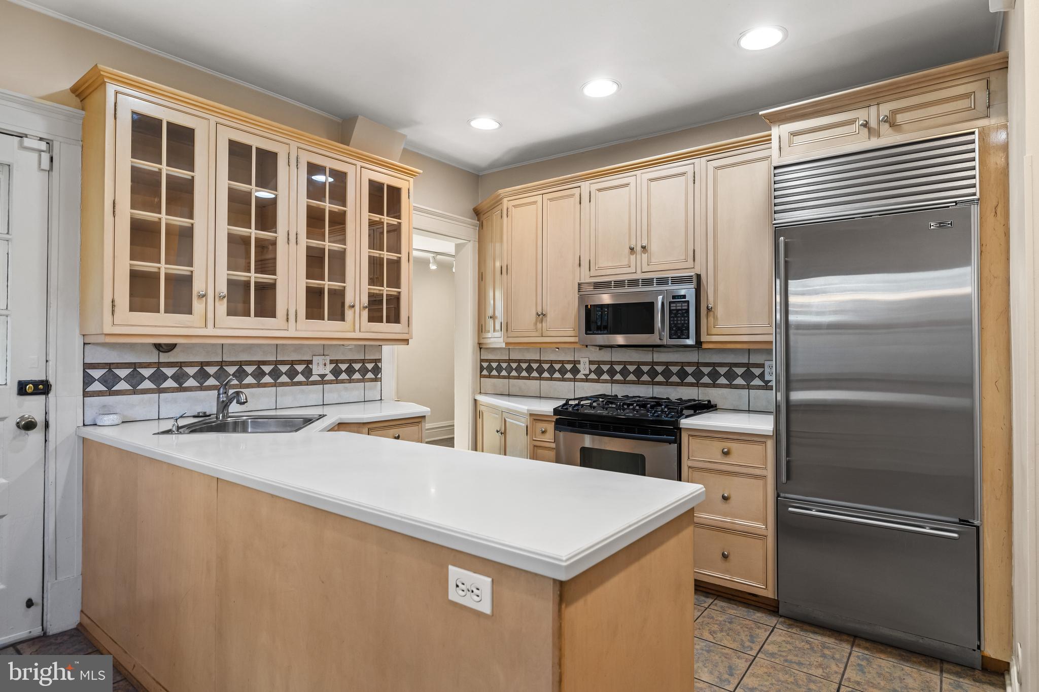 225 Hawthorn Road Baltimore, MD 21210 - Photo 29 of 84