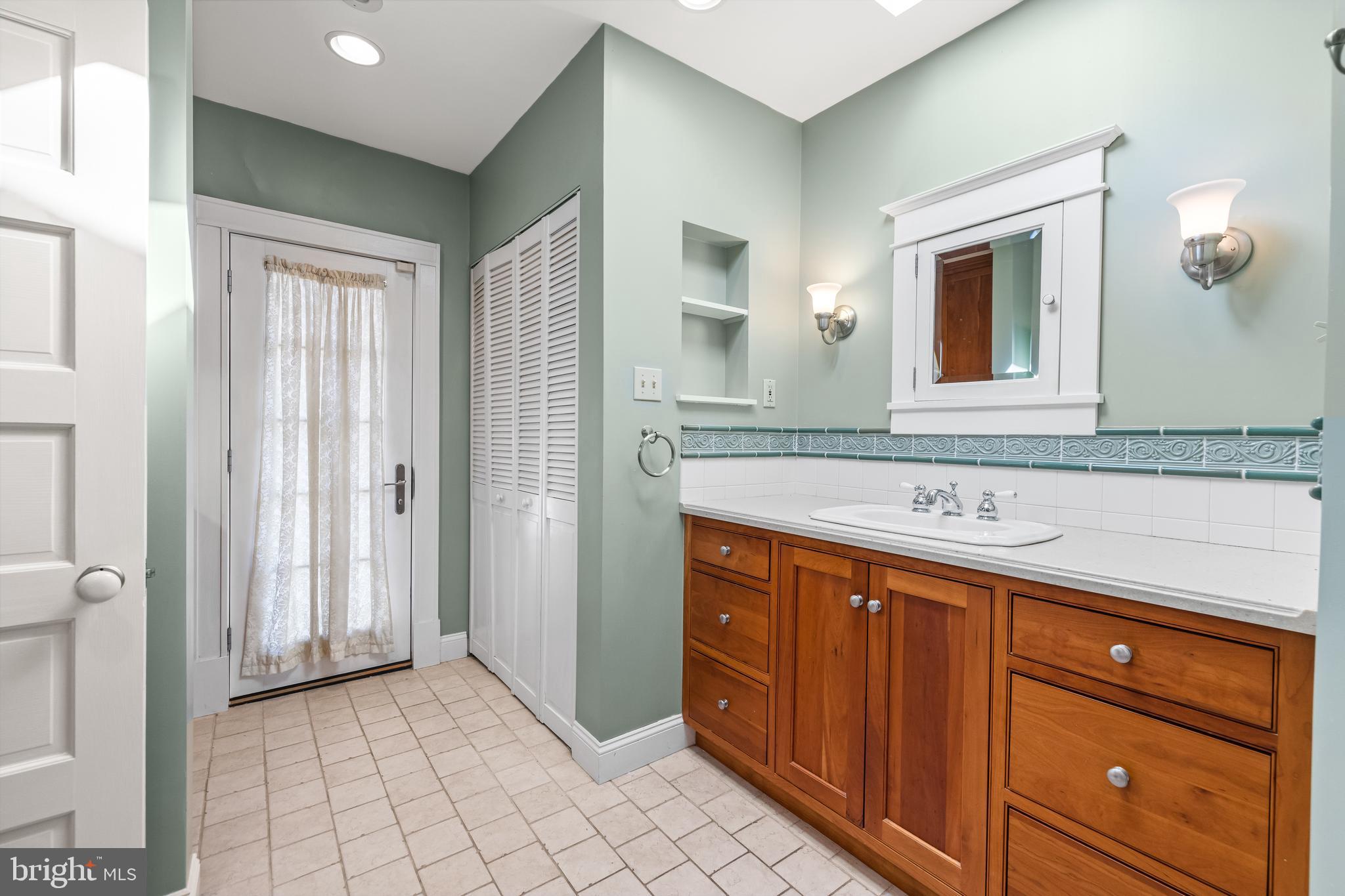 225 Hawthorn Road Baltimore, MD 21210 - Photo 45 of 84
