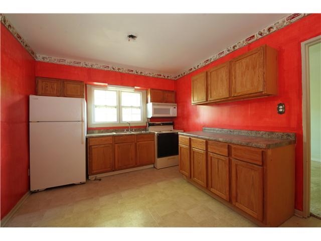 3627 Minger Road Indianapolis, IN 46222 - Photo 4 of 17 Gallery Image 4