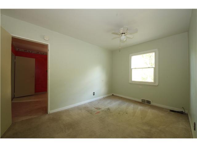 3627 Minger Road Indianapolis, IN 46222 - Photo 8 of 17 Gallery Image 8